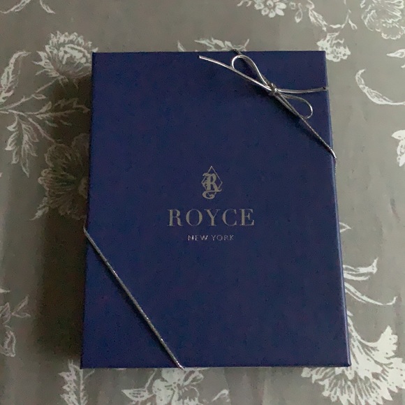 Royce Leather Passport Holder - Picture 4 of 4
